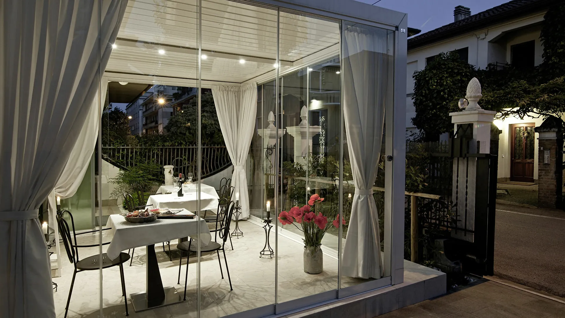 Pensionat Chiara - Lodge Mestre